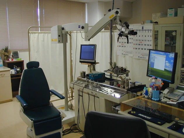 耳鼻咽喉科診察室の様子